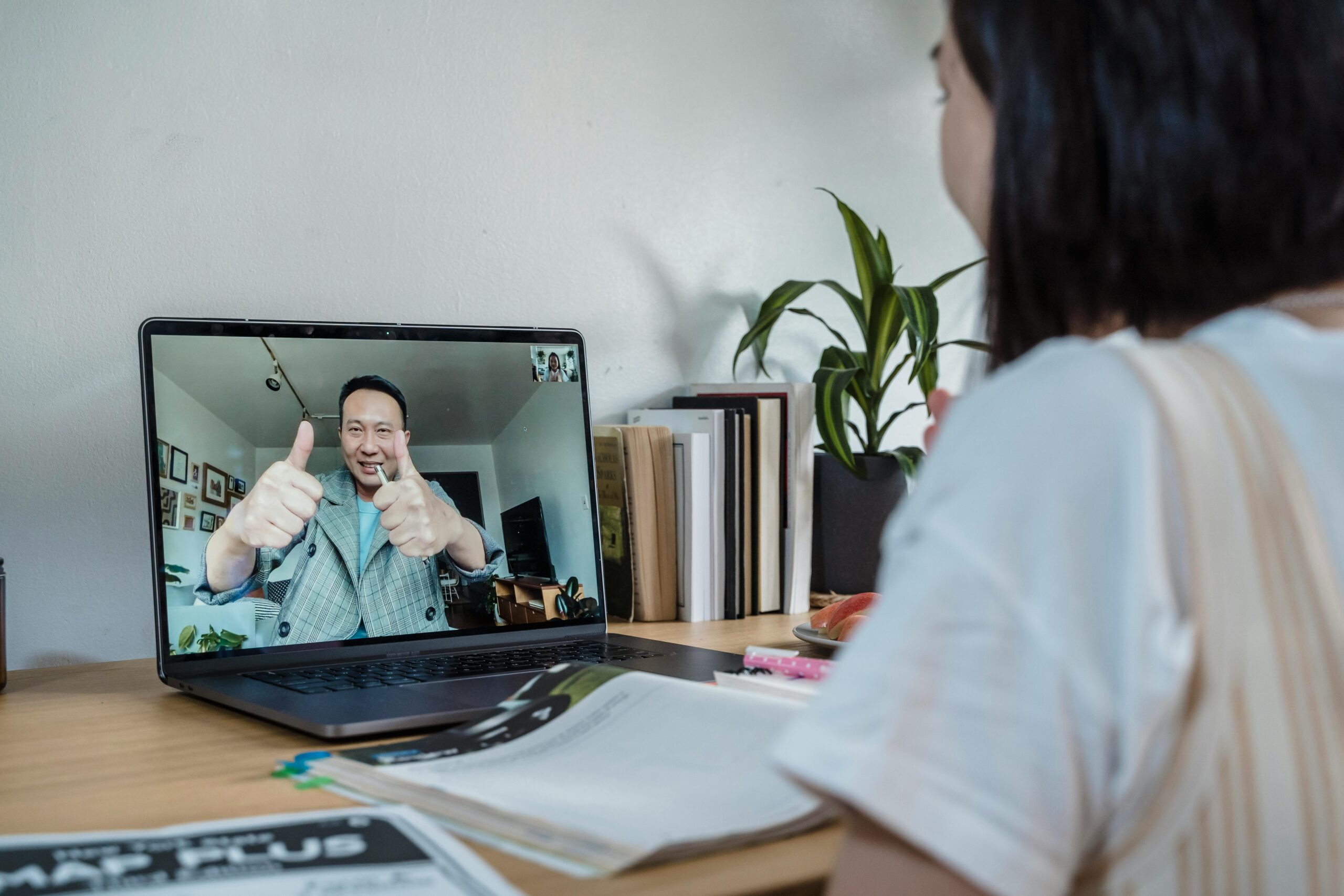 How to Become an Online Coach Just After Your Basic Certification